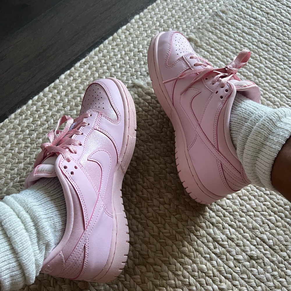 2022 Prism Pink Dunk Lows SE